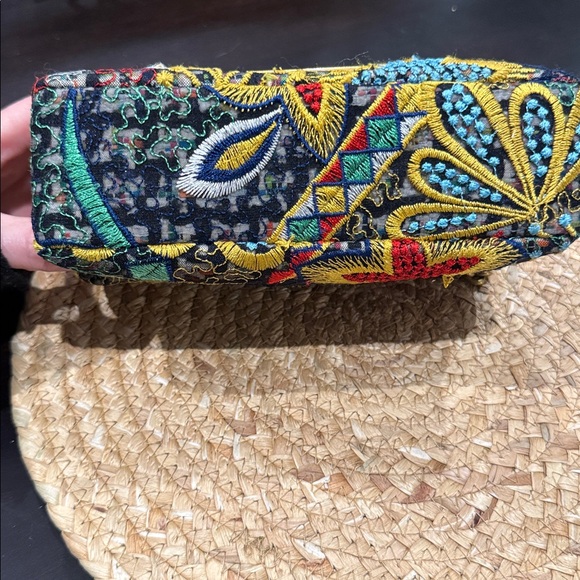 Kurt Geiger Purse embrodery - Picture 4 of 7